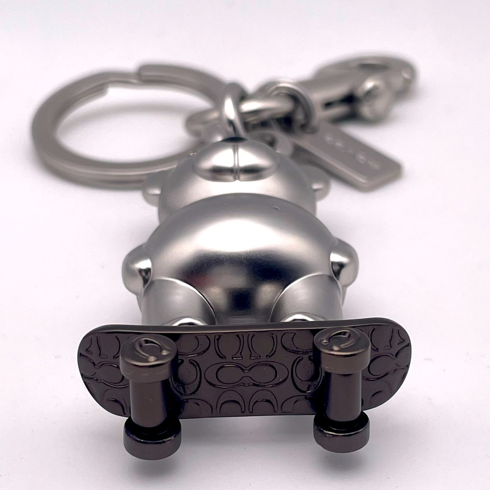 ✨LAST 1!✨ COACH | Limited Edition | Skateboarding Bear Bag Charm (Brand New!) 💘 - Picture 2 of 14